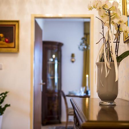 Apartment "Maria Theresia" Graz Esterno foto